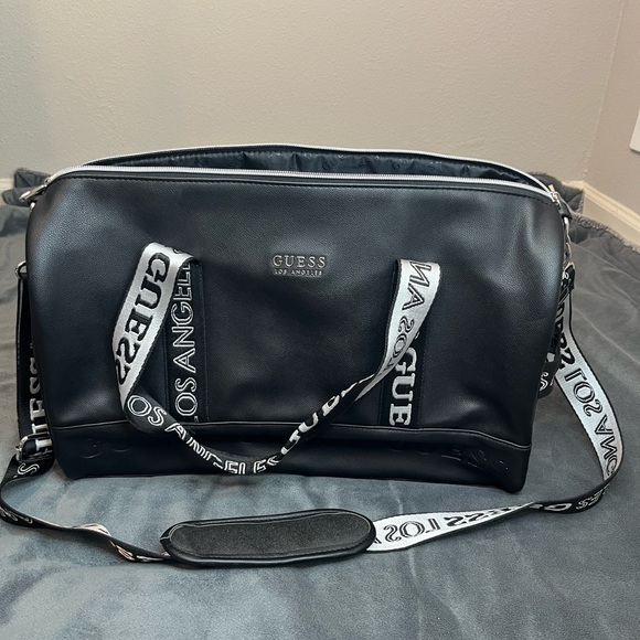 GUESS Black and White Shoulder Bag - Picture 5 of 12